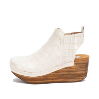 Barty Closed Toe Wedge